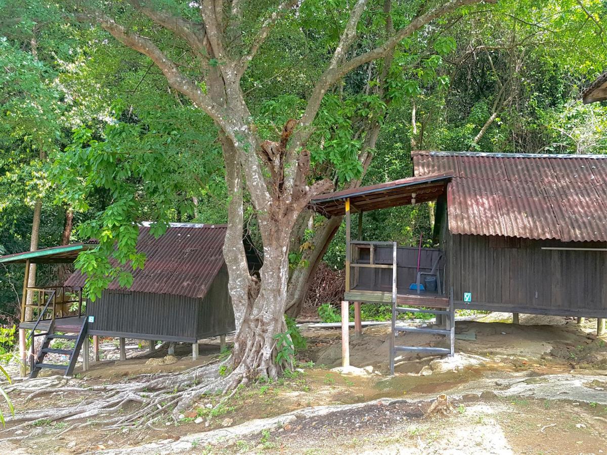 Harrera Perhentian, Long Beach Kampong Pasir Panjang  Ngoại thất bức ảnh