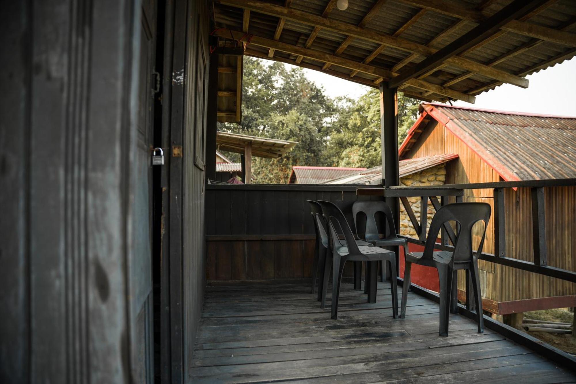 Harrera Perhentian, Long Beach Kampong Pasir Panjang  Ngoại thất bức ảnh